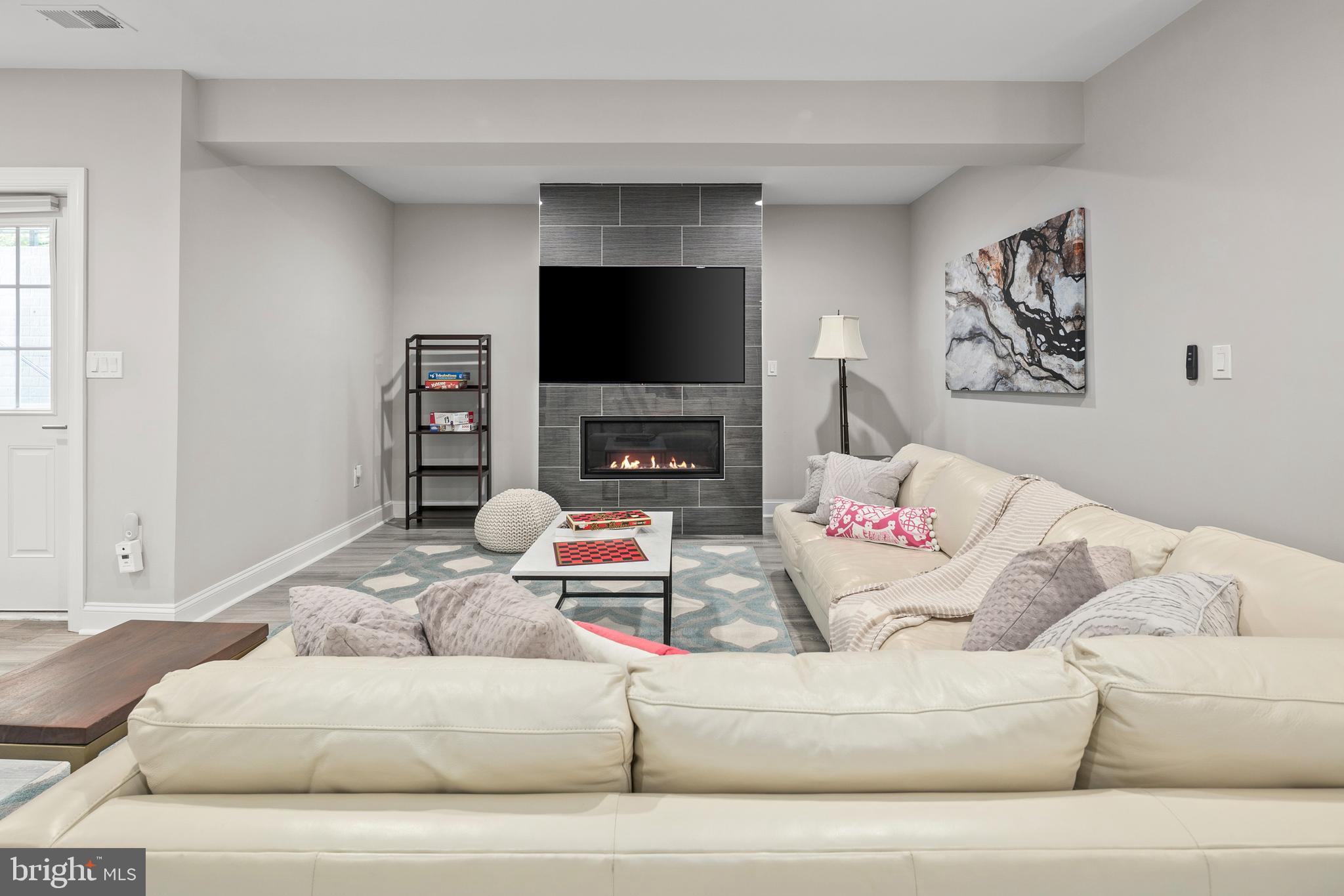 FORT HUNT - Residential