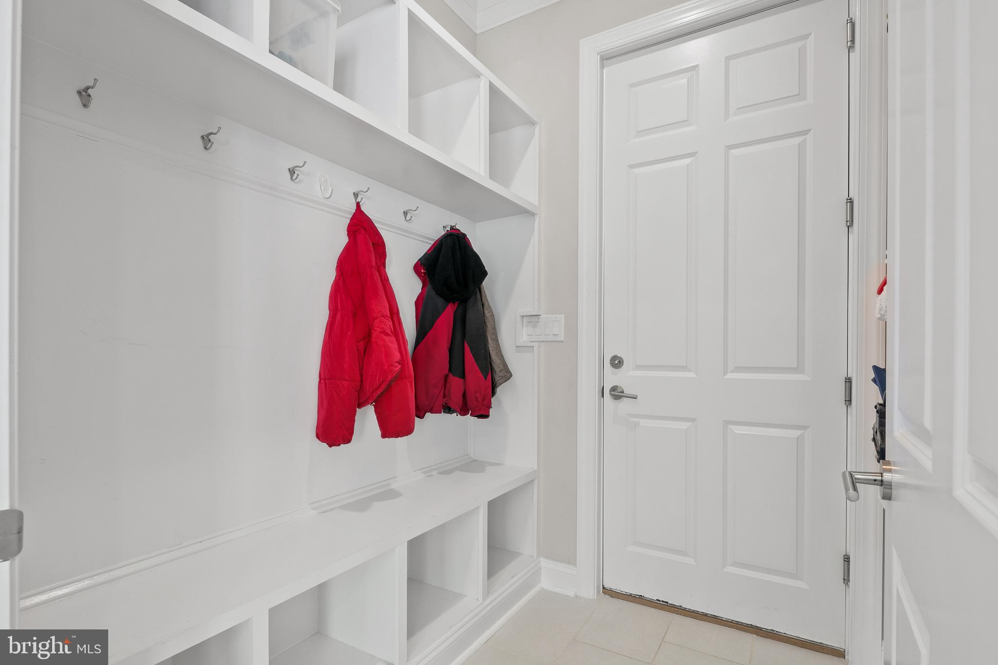 FORT HUNT - Residential