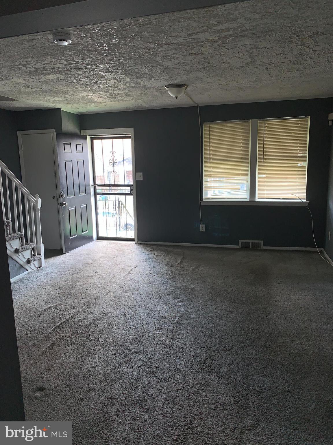 FRANKLINTOWN ROAD - Residential