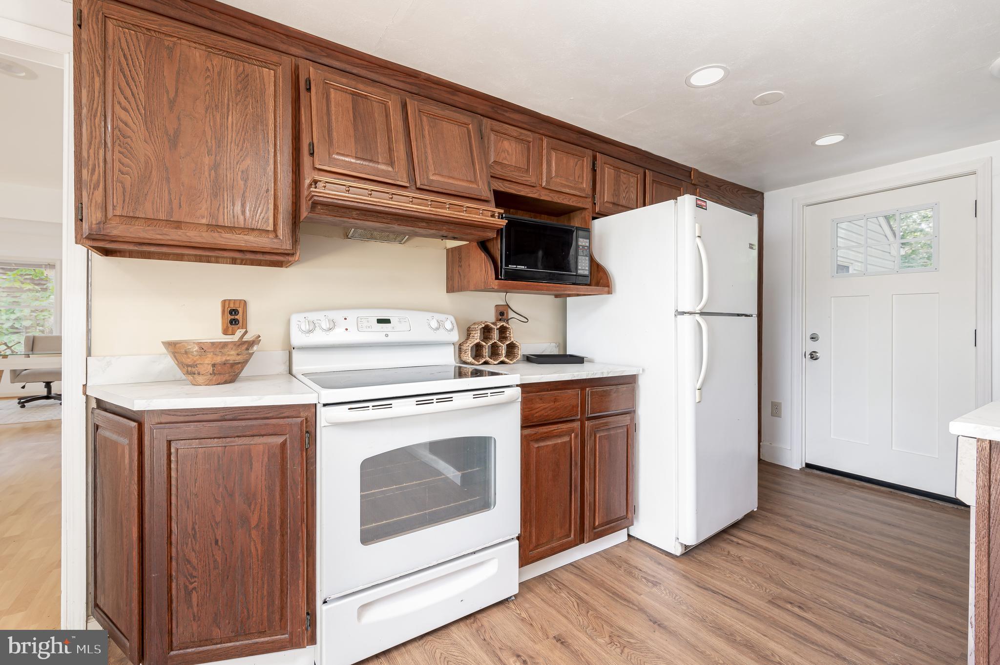 DOGWOOD LODGE - Residential