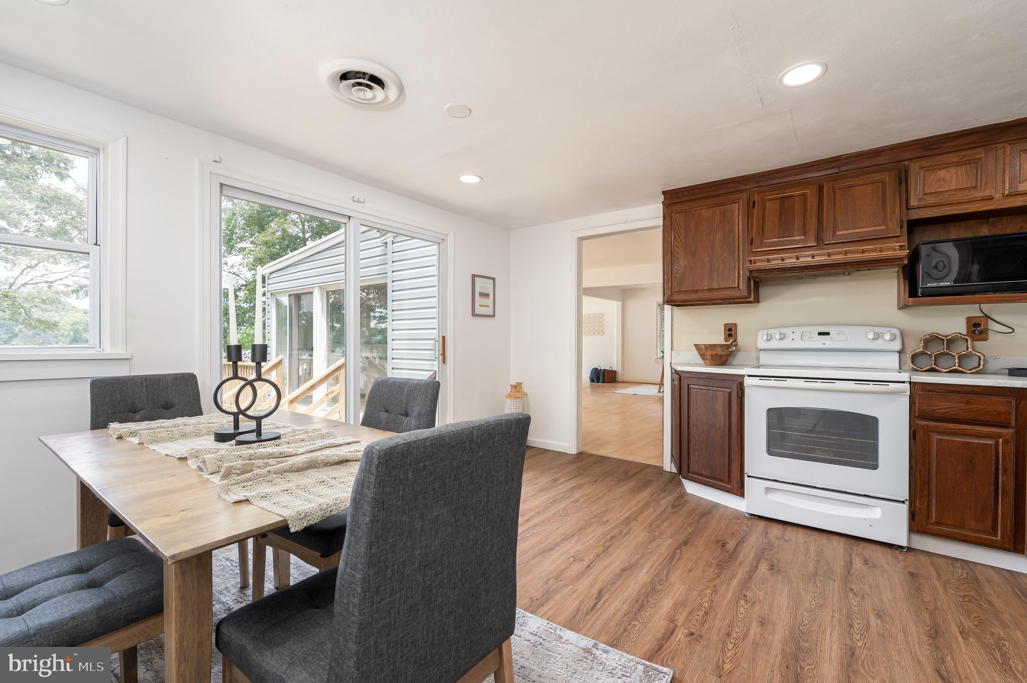 DOGWOOD LODGE - Residential