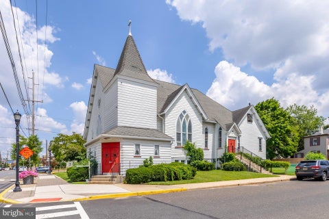 Photo of 14 Center Avenue, WESTVILLE, NJ 08093 (MLS # NJGL2079134)