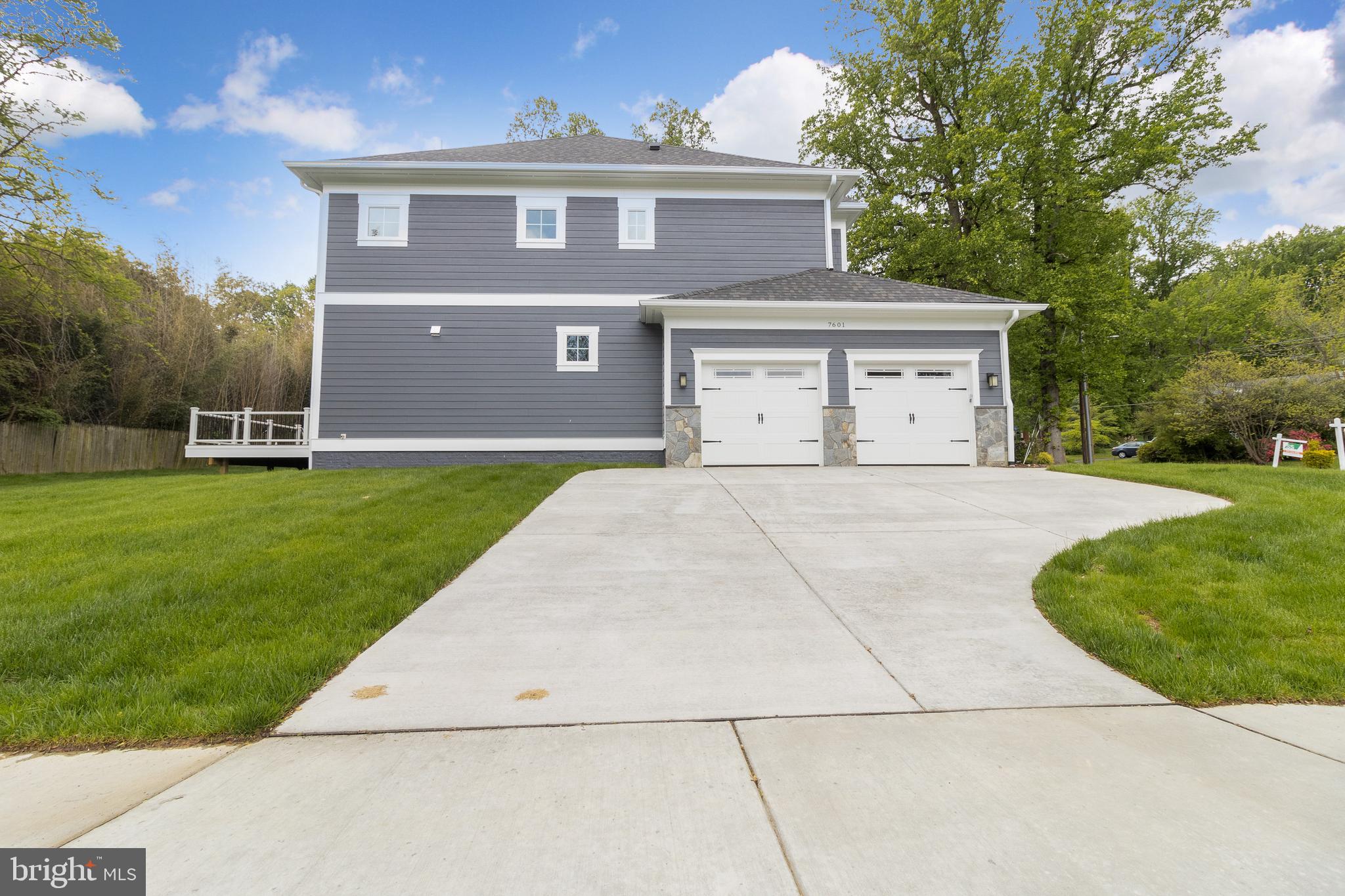 LEONARD - Residential