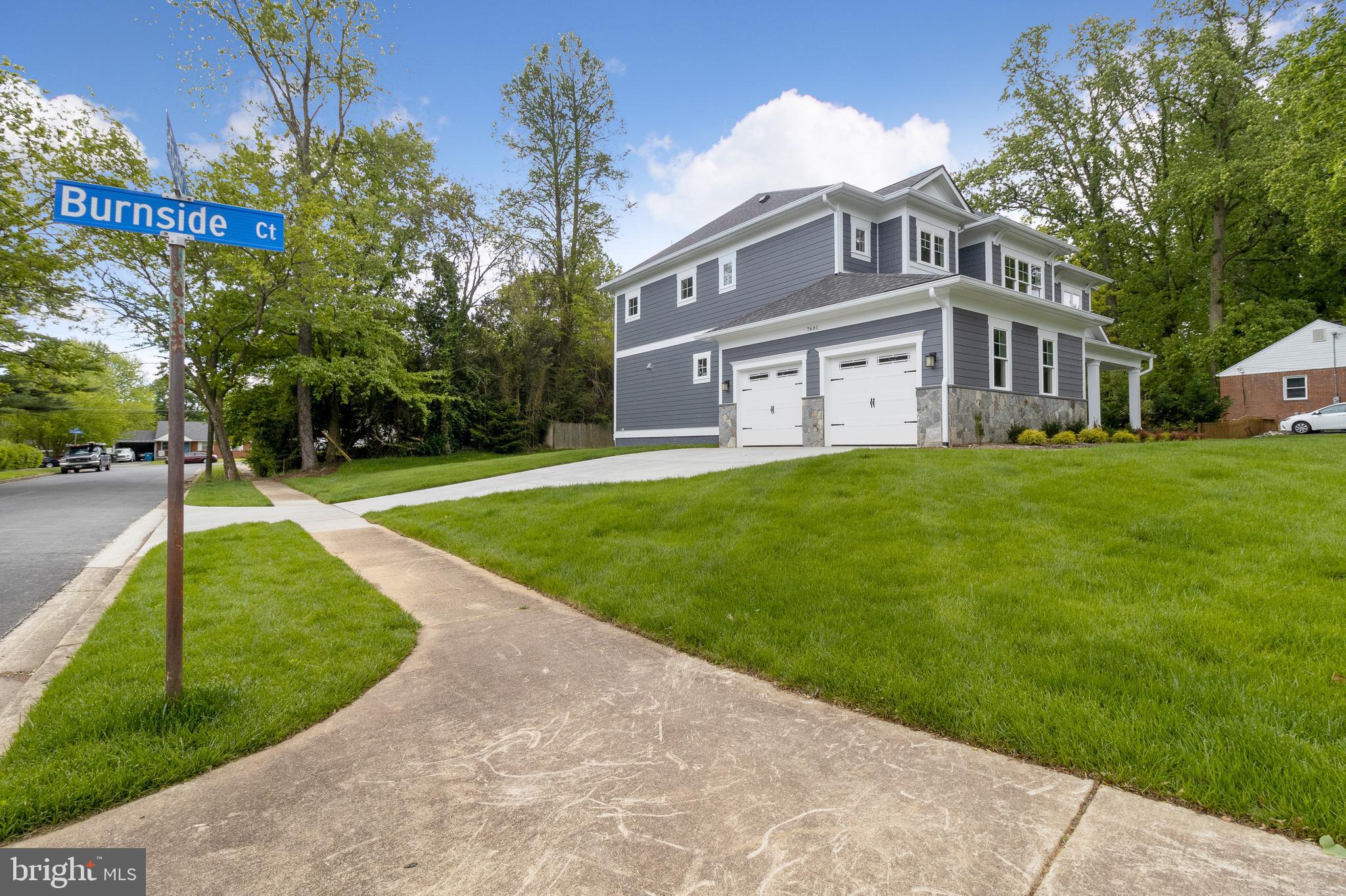 LEONARD - Residential