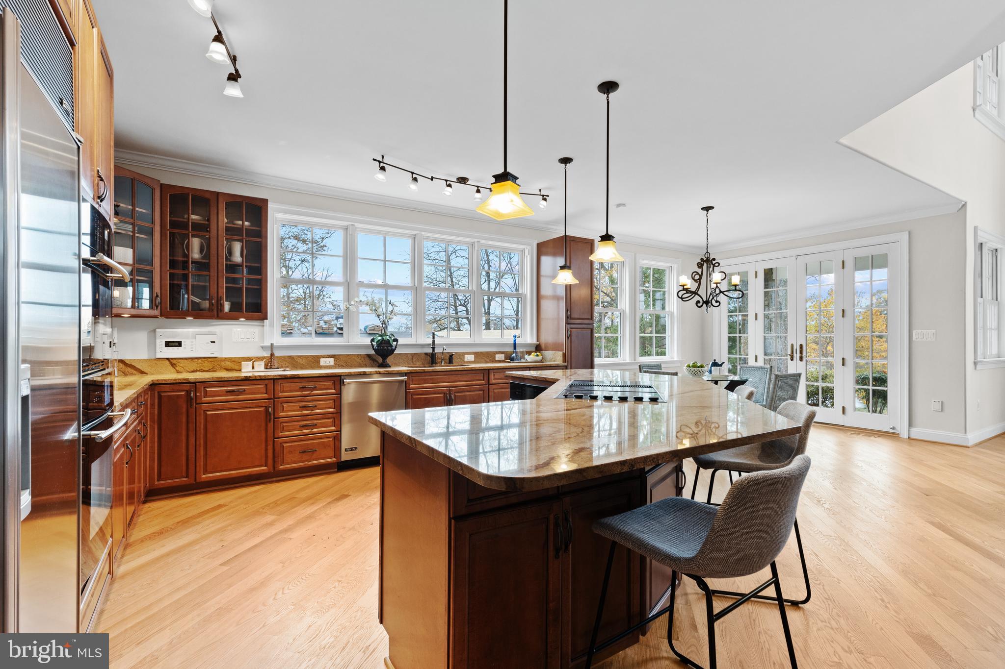 NORTH SHORE - Residential