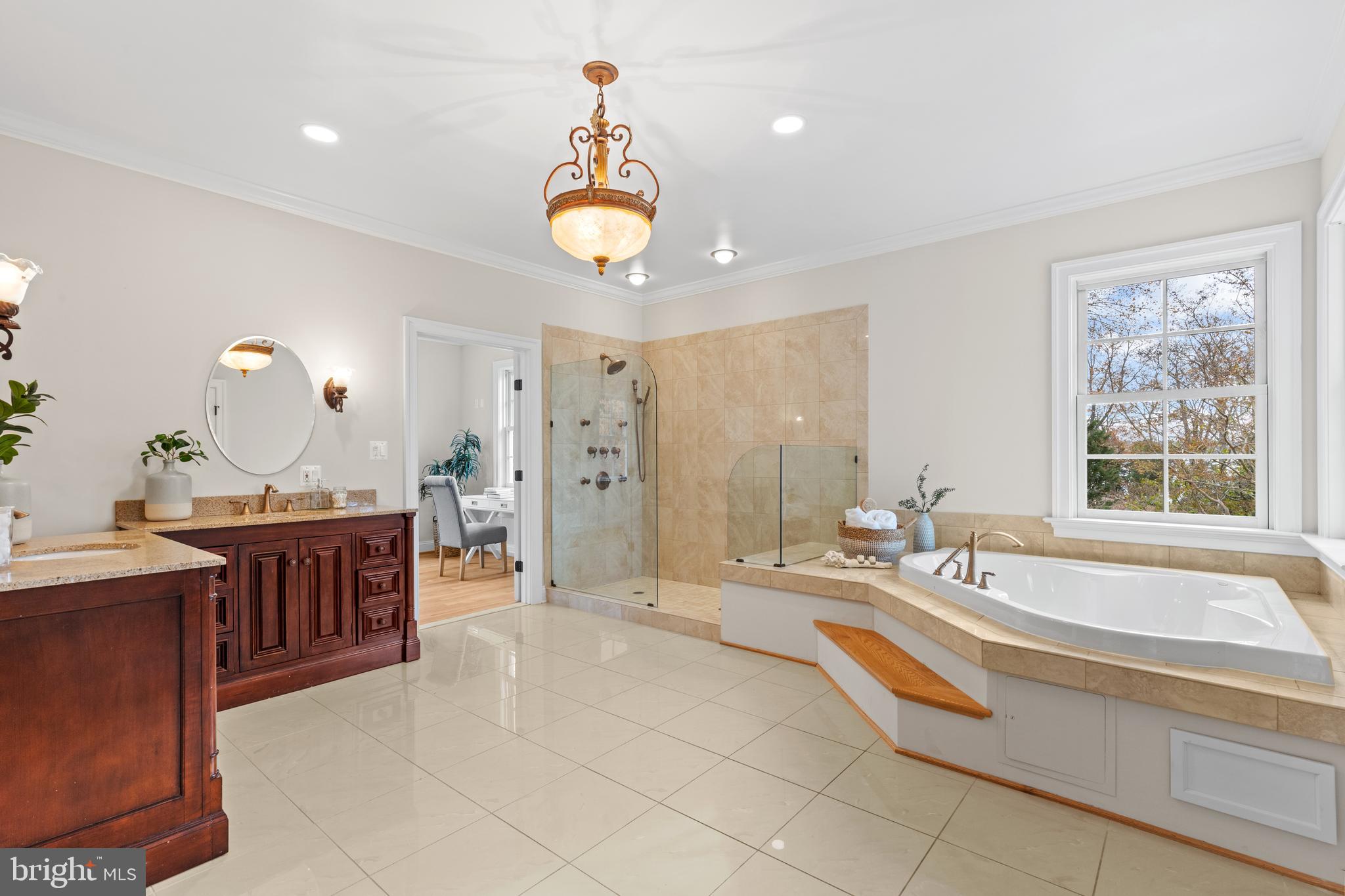 NORTH SHORE - Residential