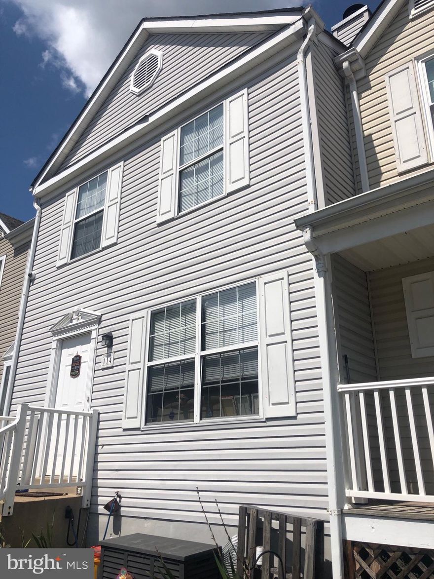 Location, location, location! Well kept condo close to shopping, commuter lot, and I95! The main level includes a living room with wood-burning fireplace, large dining area and, a nice sized kitchen. Upstairs you will find 3 bedrooms , 1 full bath in the hallway, and a  washer/dryer area. The finished basement includes another full bath, a family room space, and an extra area for whatever you please!  Condo Association fees include exterior items (roof, siding), landscaping, trash removal, snow removal, and keeping of the pool.