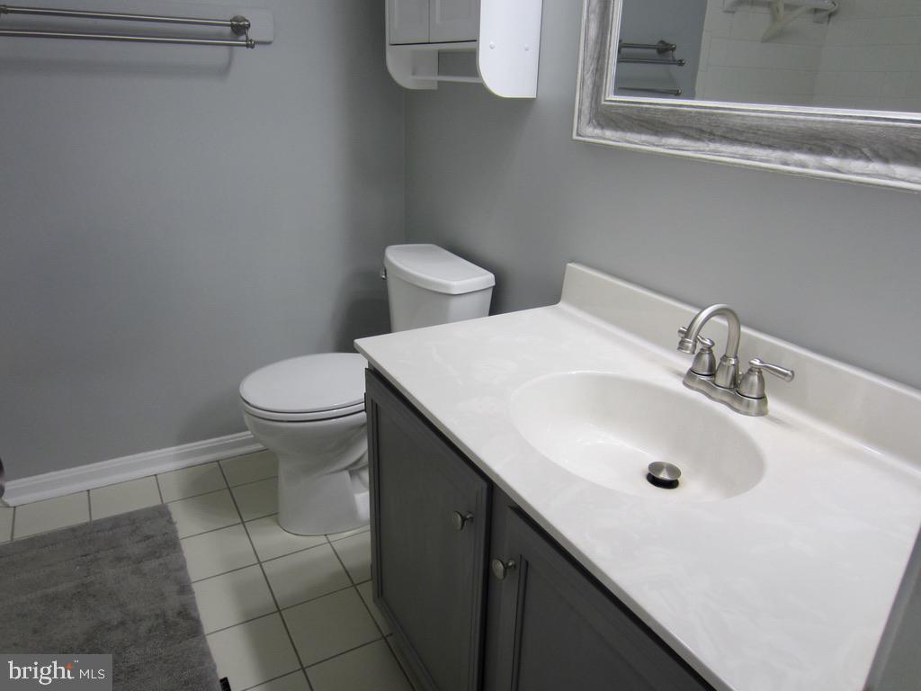 SUNNINGDALE MEADOWS - Residential