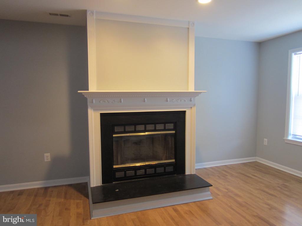 SUNNINGDALE MEADOWS - Residential