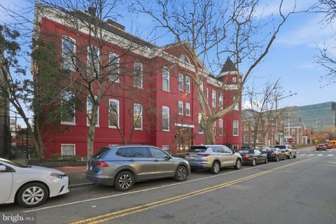 301 G STREET NE 32 WASHINGTON DC 20002