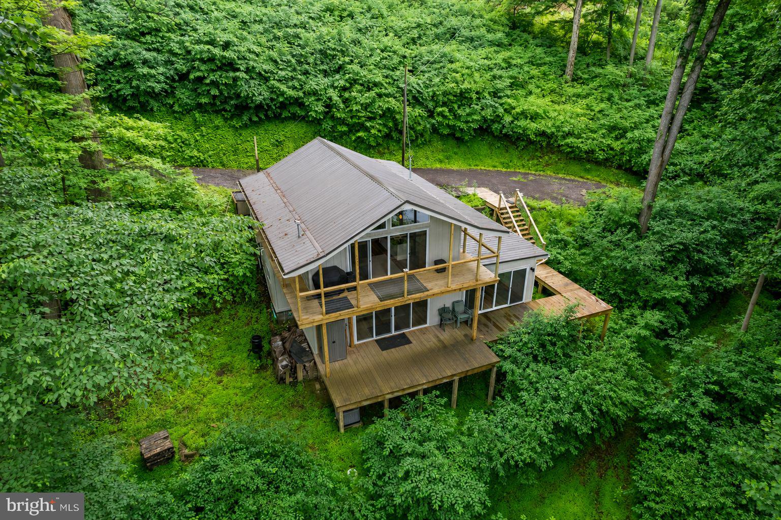 112 SCENIC VIEW DRIVE