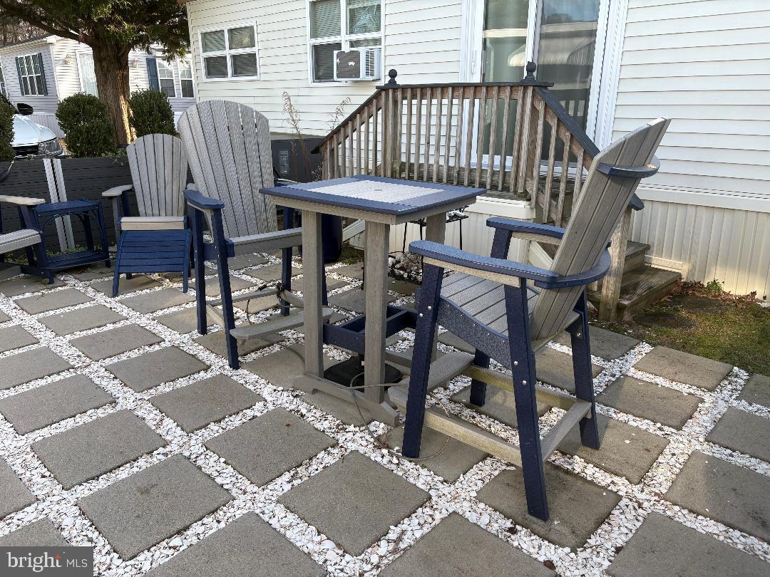 WHITE HORSE PARK I - Residential