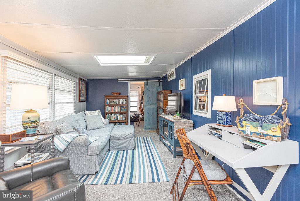 WHITE HORSE PARK I - Residential