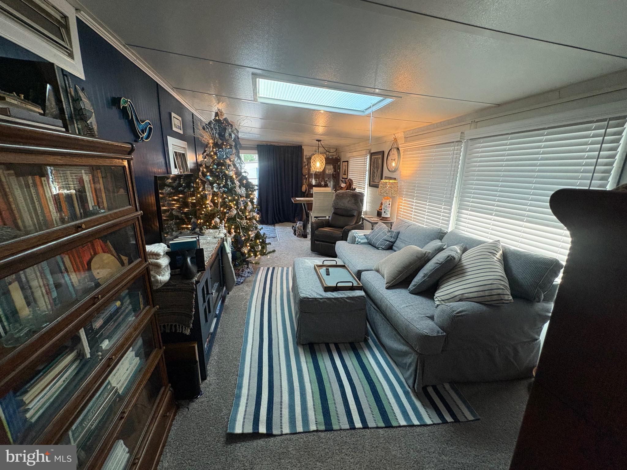 WHITE HORSE PARK I - Residential