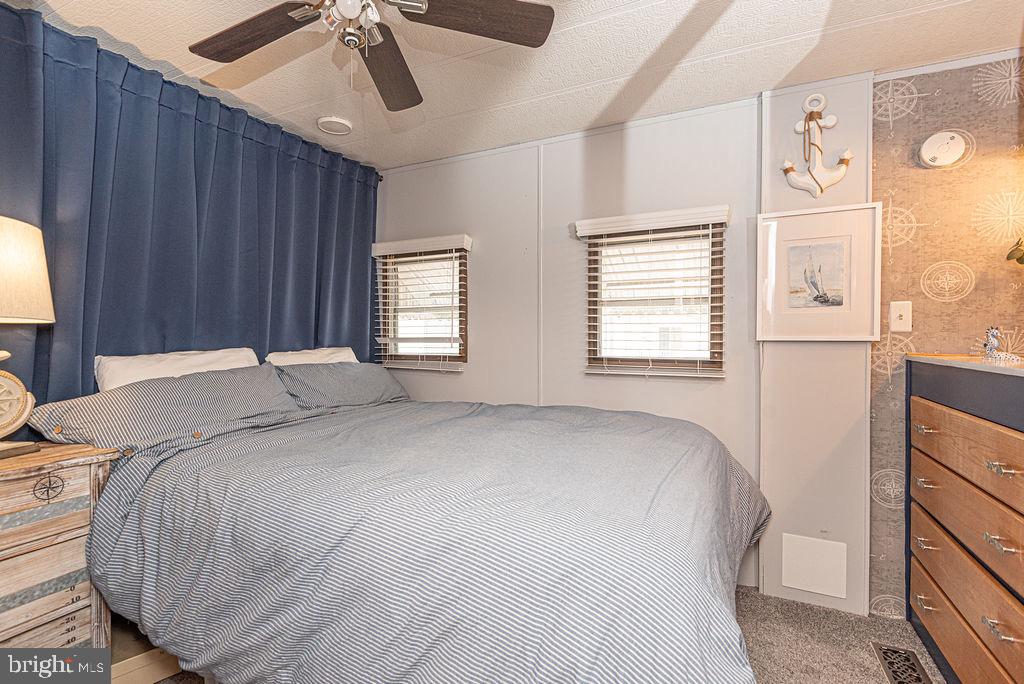 WHITE HORSE PARK I - Residential