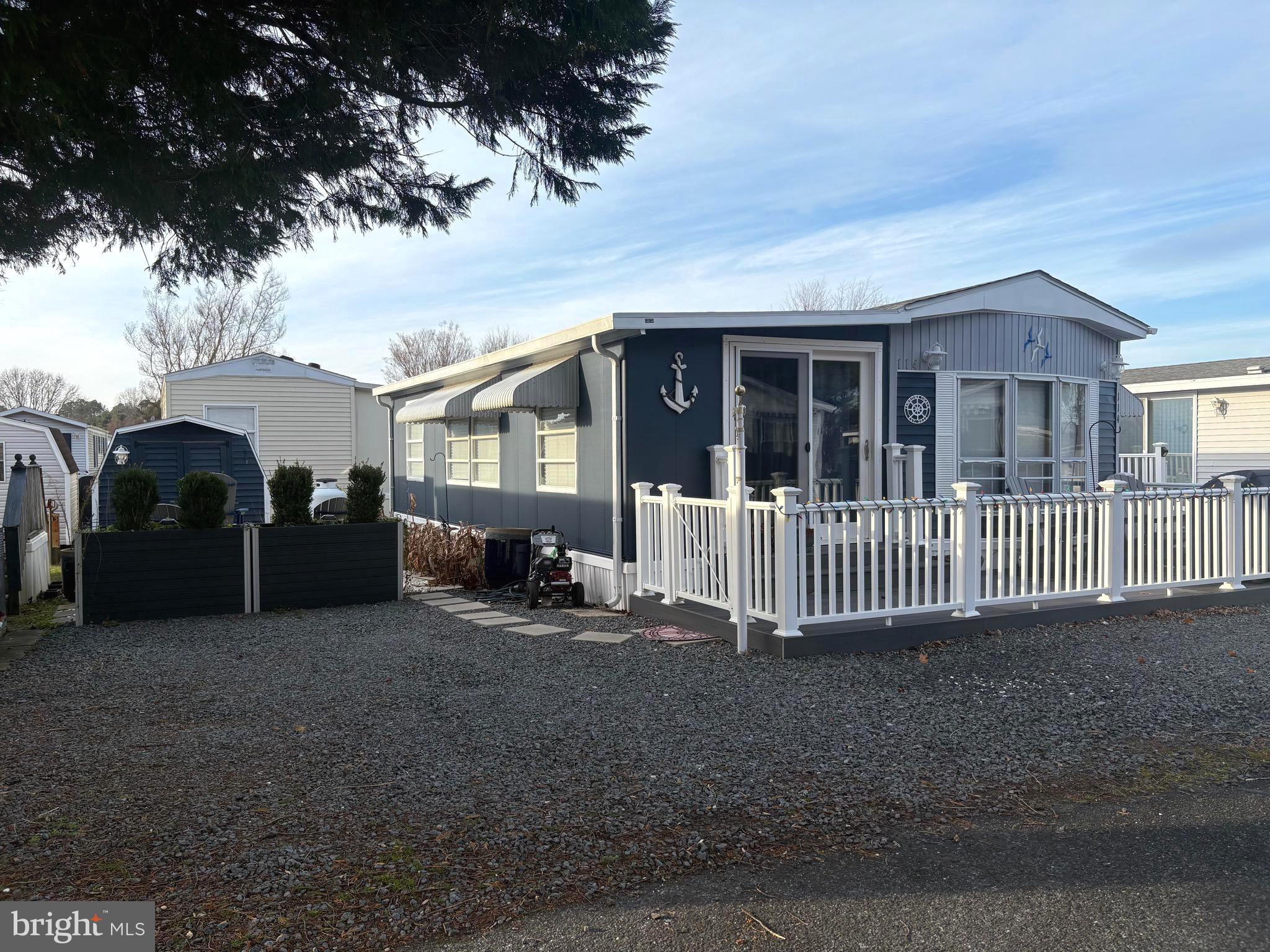 WHITE HORSE PARK I - Residential