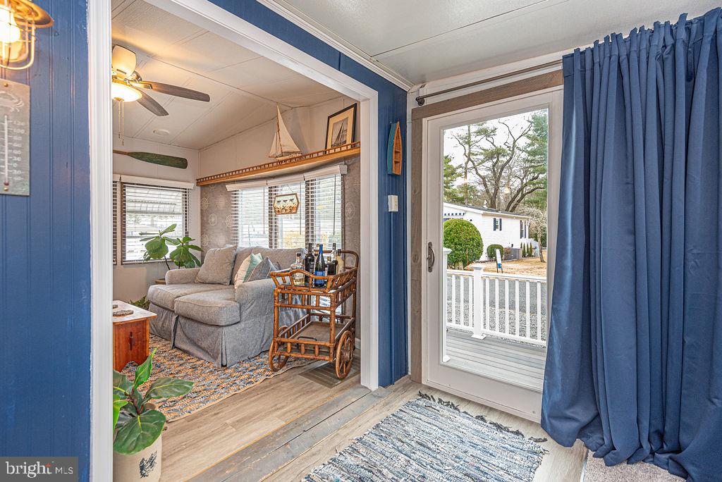 WHITE HORSE PARK I - Residential