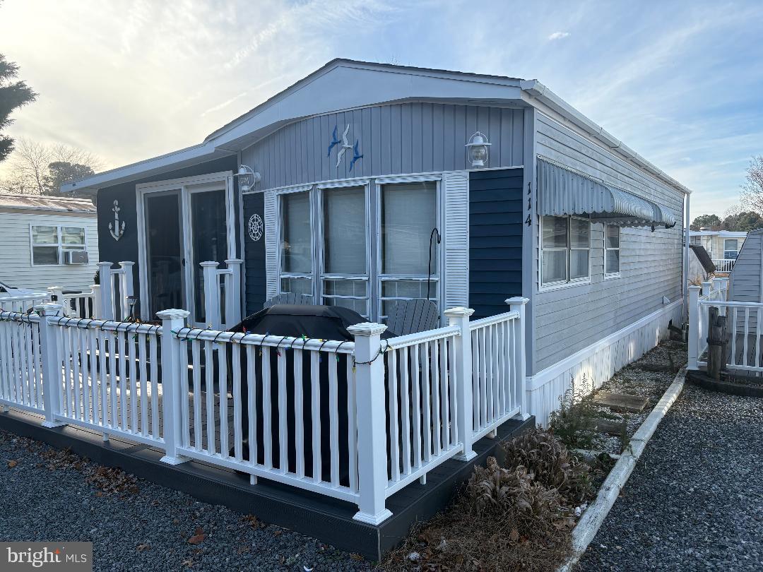 WHITE HORSE PARK I - Residential