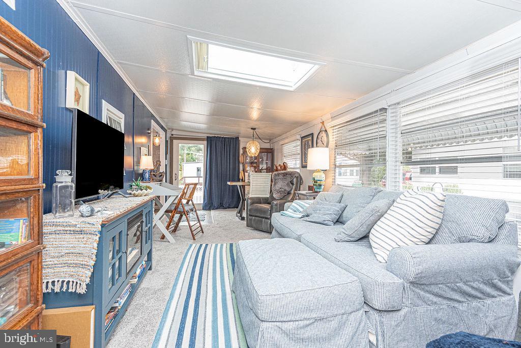 WHITE HORSE PARK I - Residential