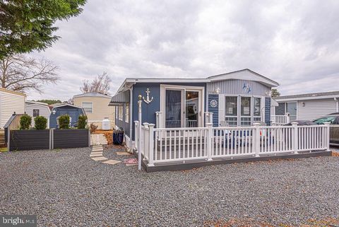 114 SKIPJACK CIRCLE BERLIN MD 21811