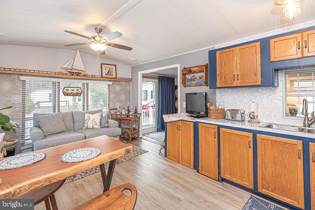 WHITE HORSE PARK I - Residential