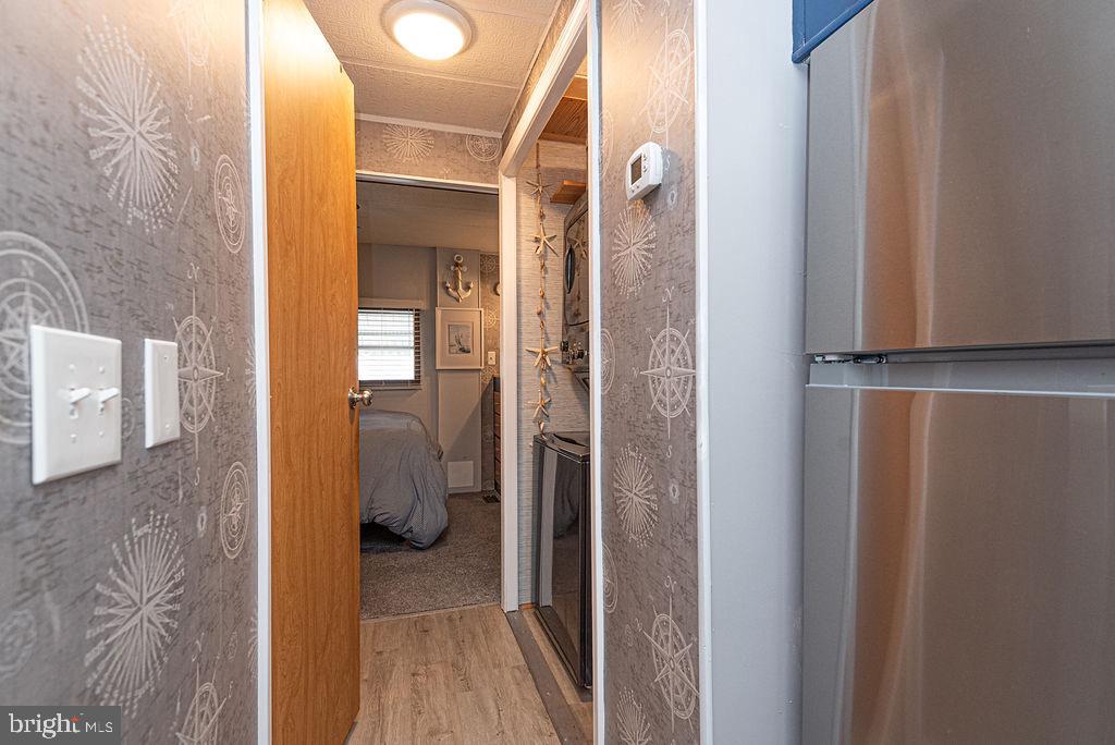 WHITE HORSE PARK I - Residential