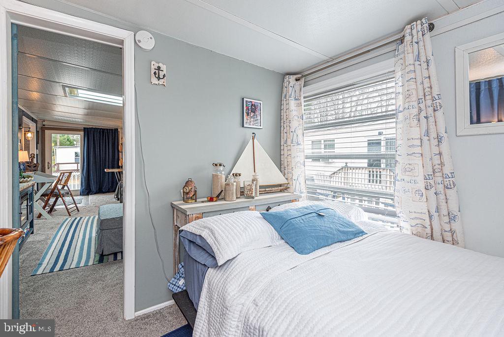 WHITE HORSE PARK I - Residential