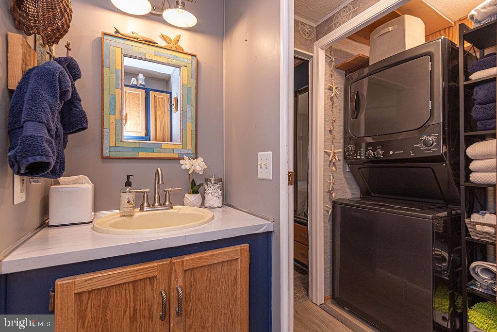 WHITE HORSE PARK I - Residential