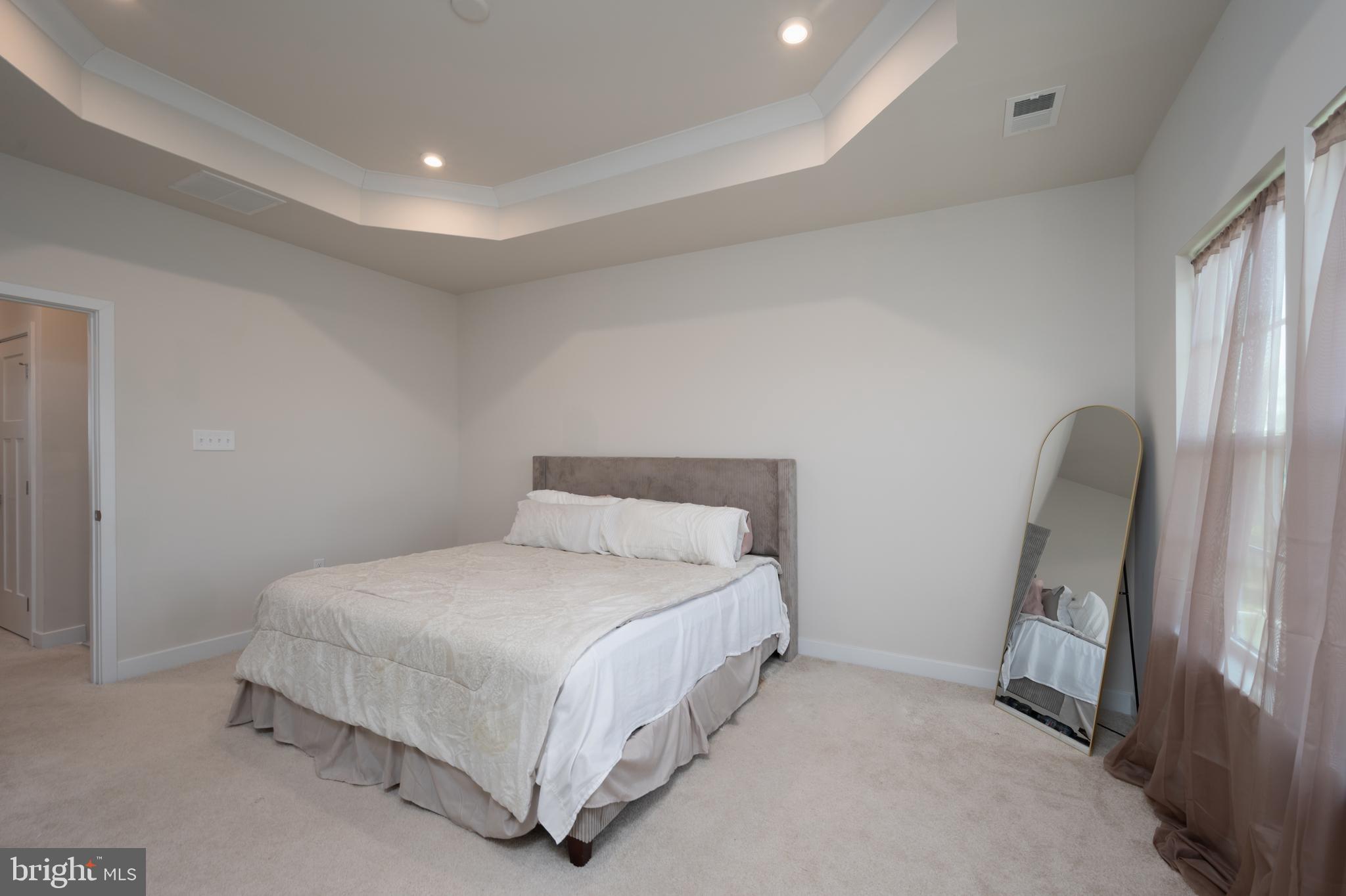 FOXWOOD RIDGE - Residential