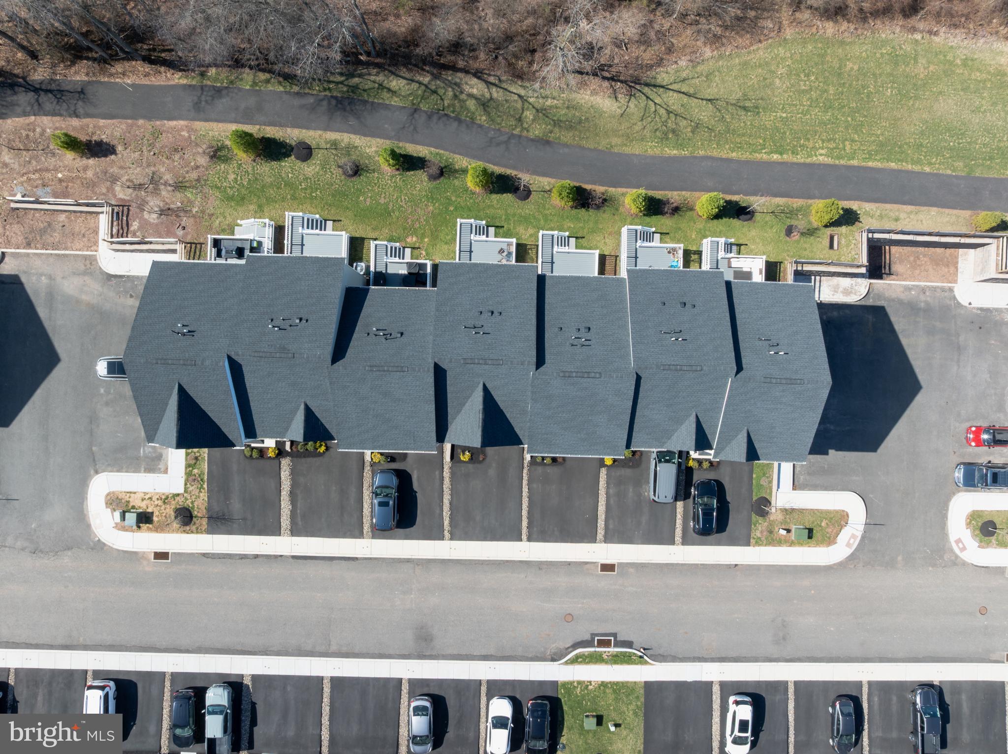 FOXWOOD RIDGE - Residential