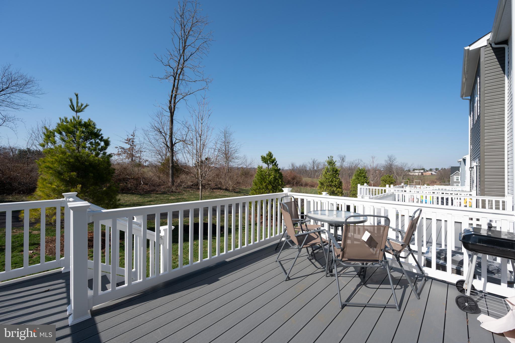 FOXWOOD RIDGE - Residential