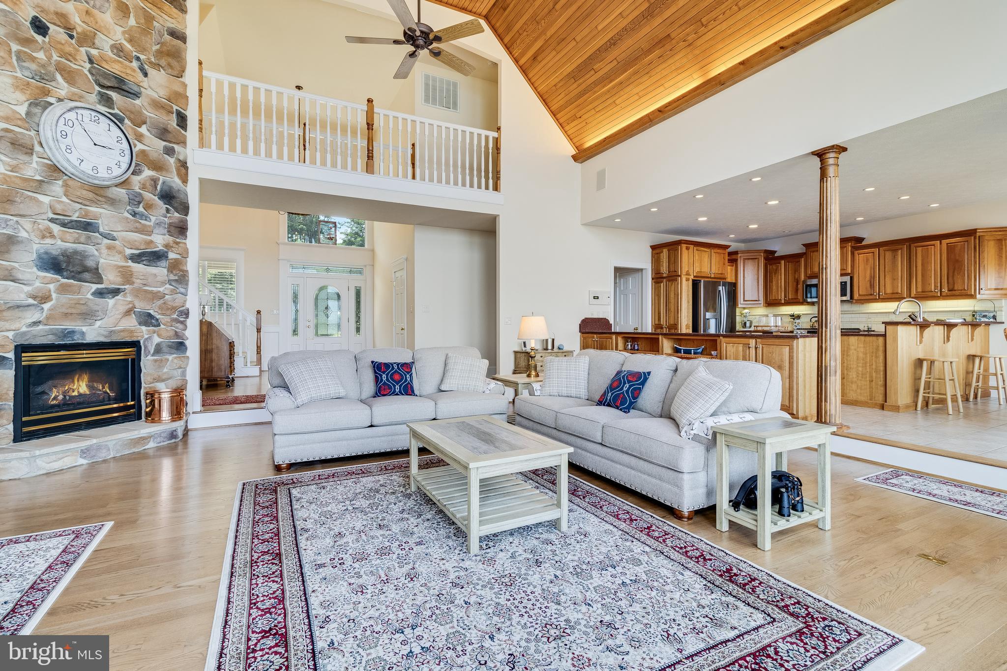 QUEEN TREE LANDING - Residential