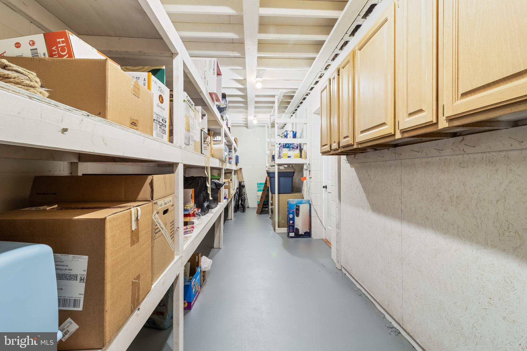 QUEEN TREE LANDING - Residential