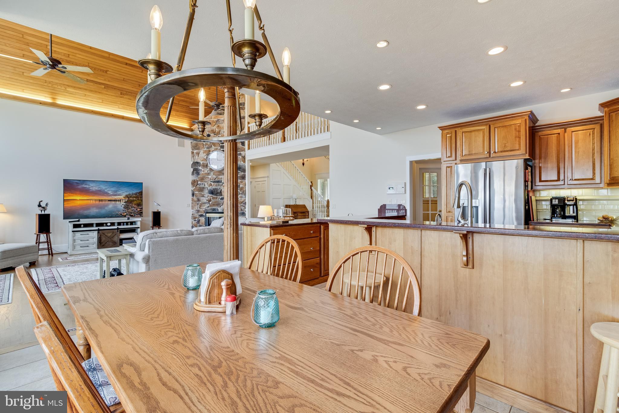 QUEEN TREE LANDING - Residential