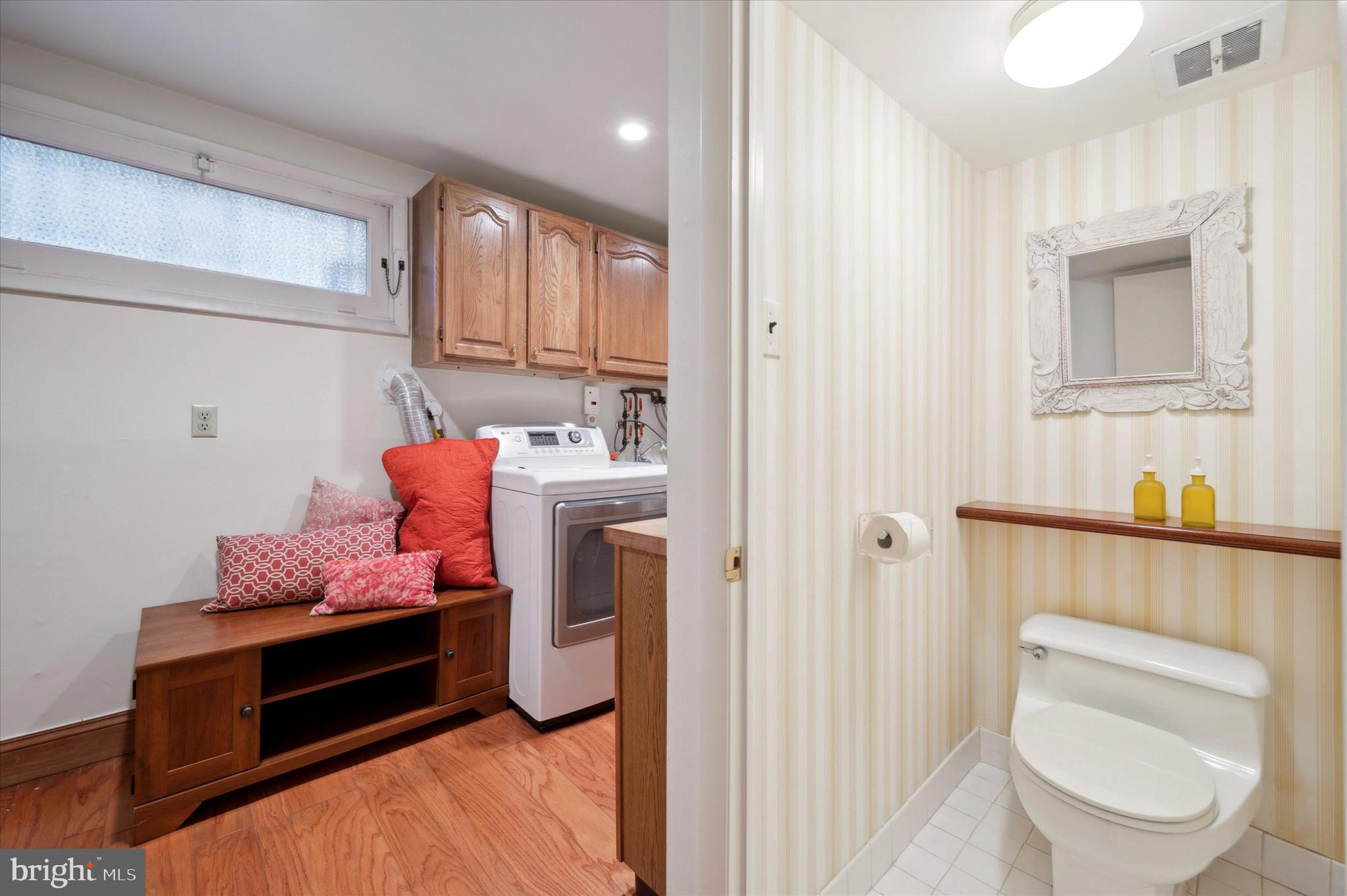 WASHINGTON SQ WEST - Residential