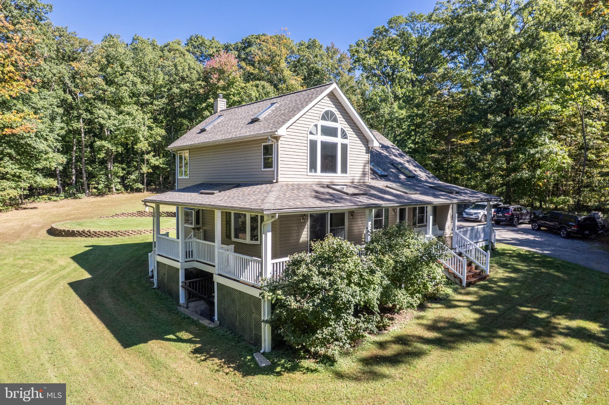 1827 BENEDICT ROAD