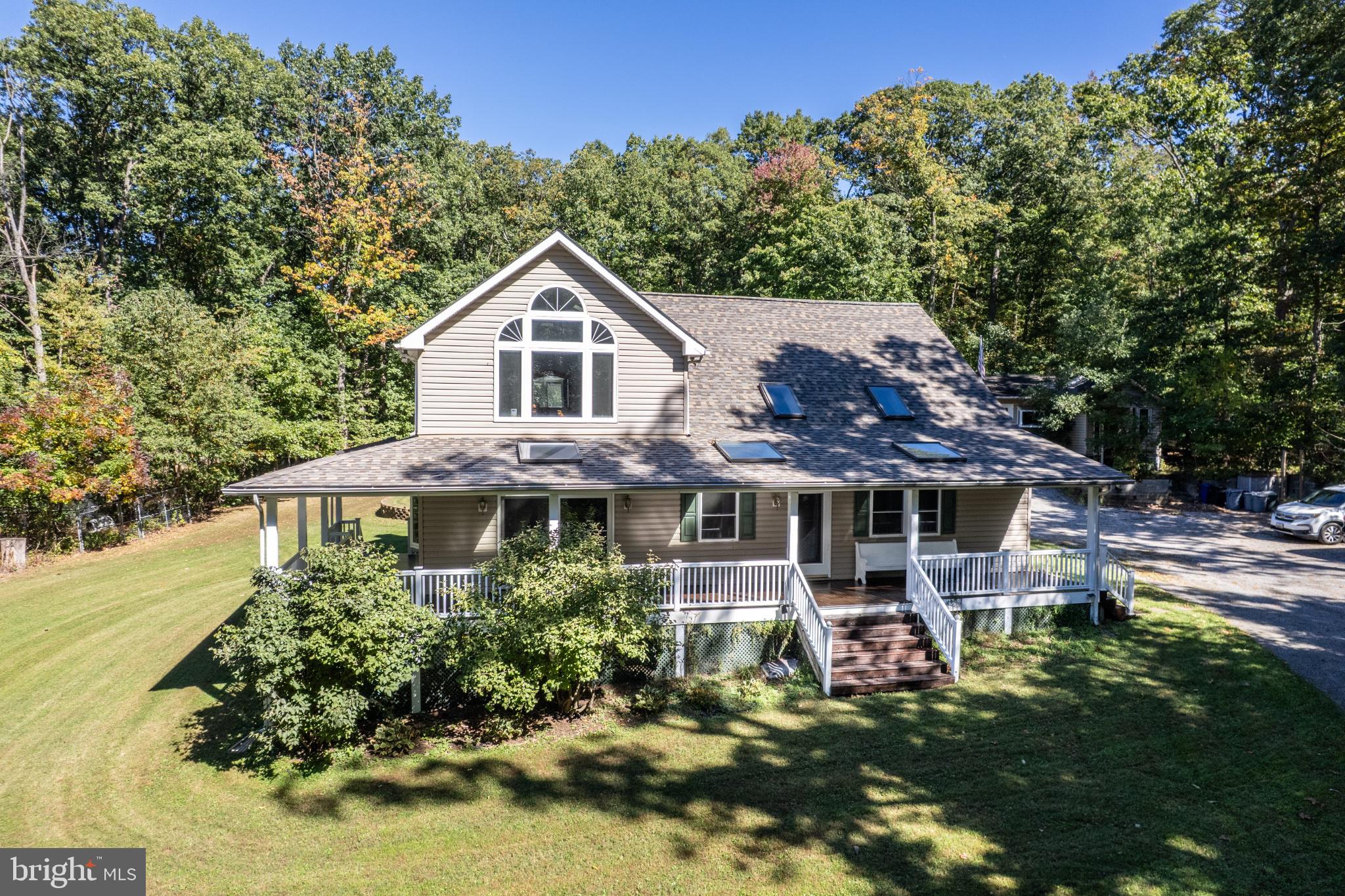 1827 BENEDICT ROAD