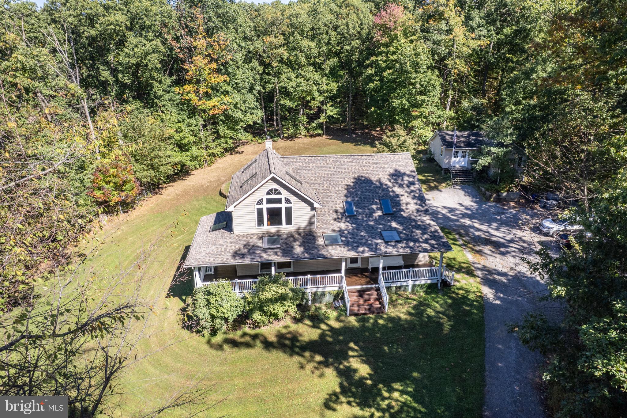 1827 BENEDICT ROAD