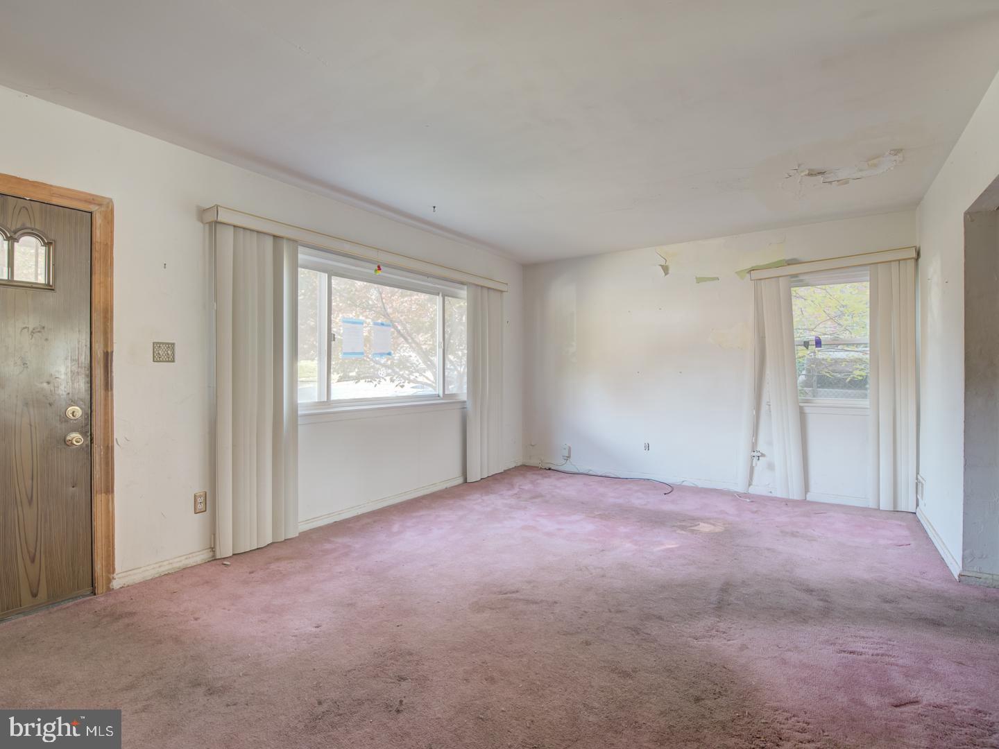 MARLOW HEIGHTS - Residential