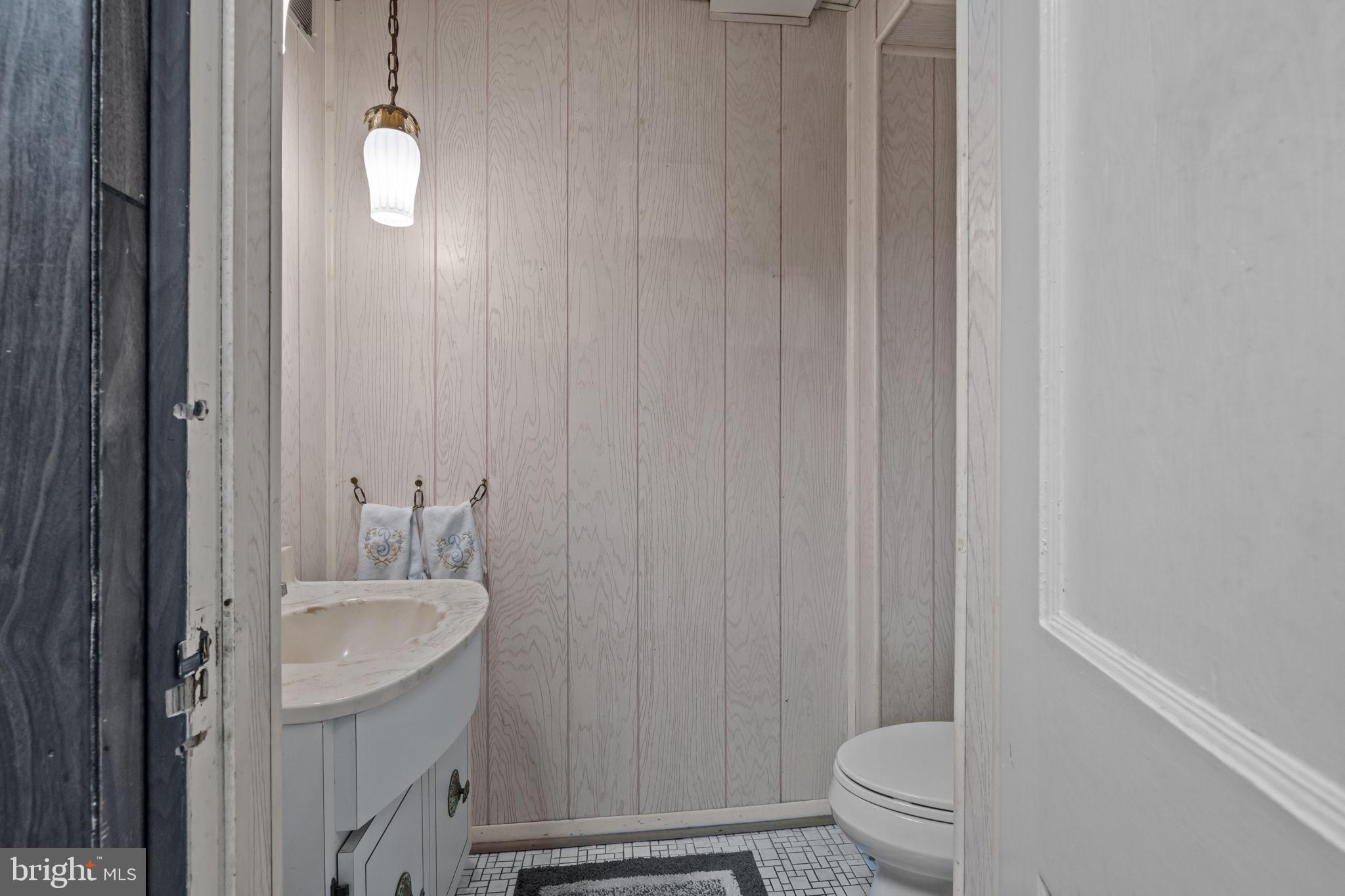 ELKINS PARK - Residential