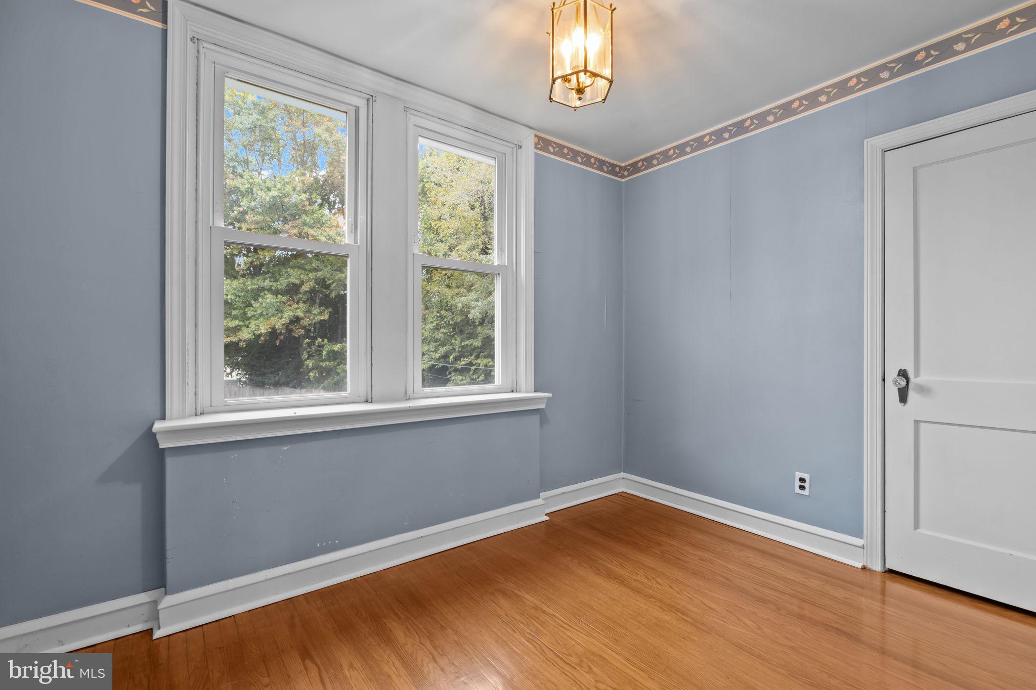 ELKINS PARK - Residential