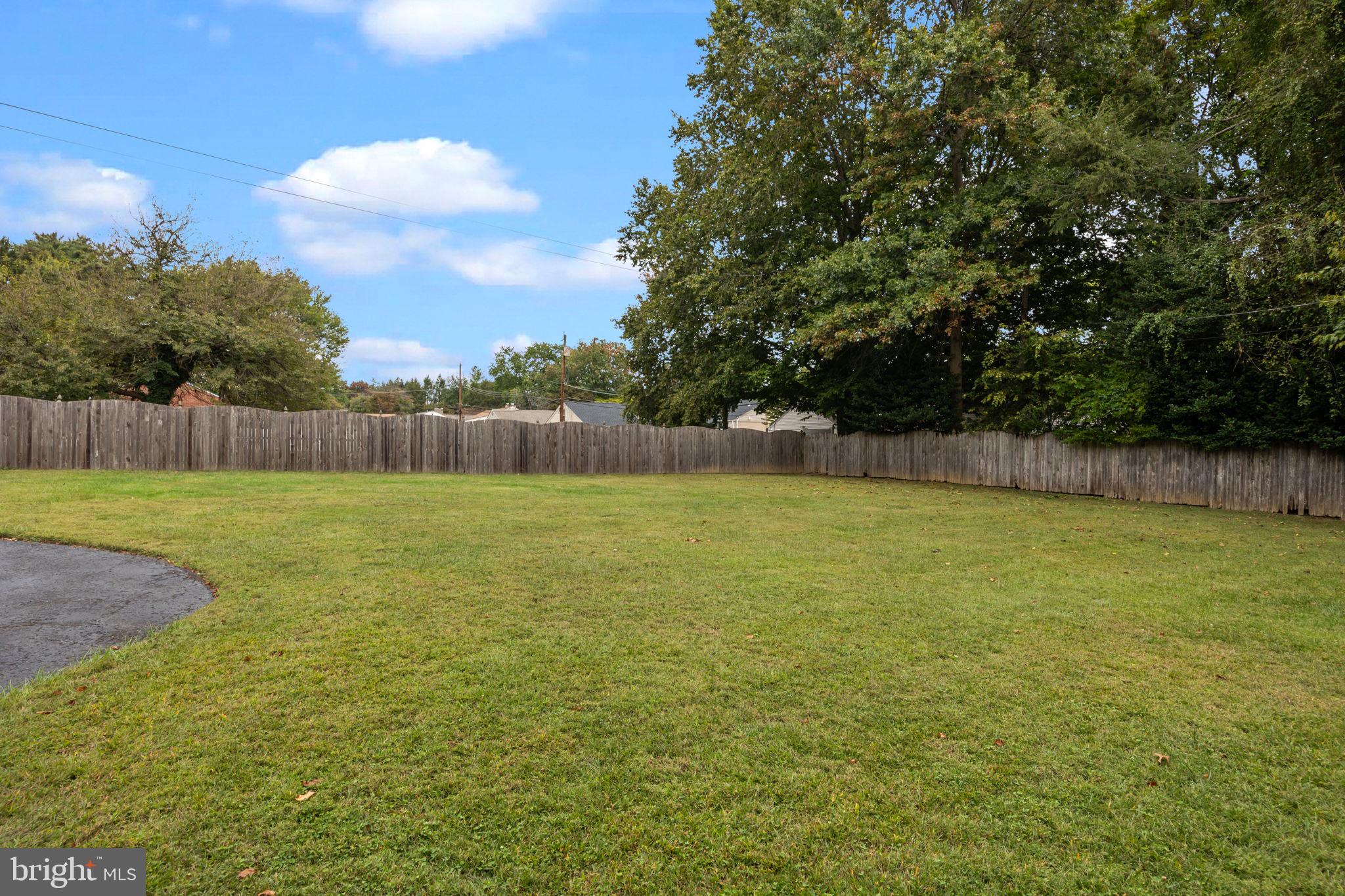 ELKINS PARK - Residential