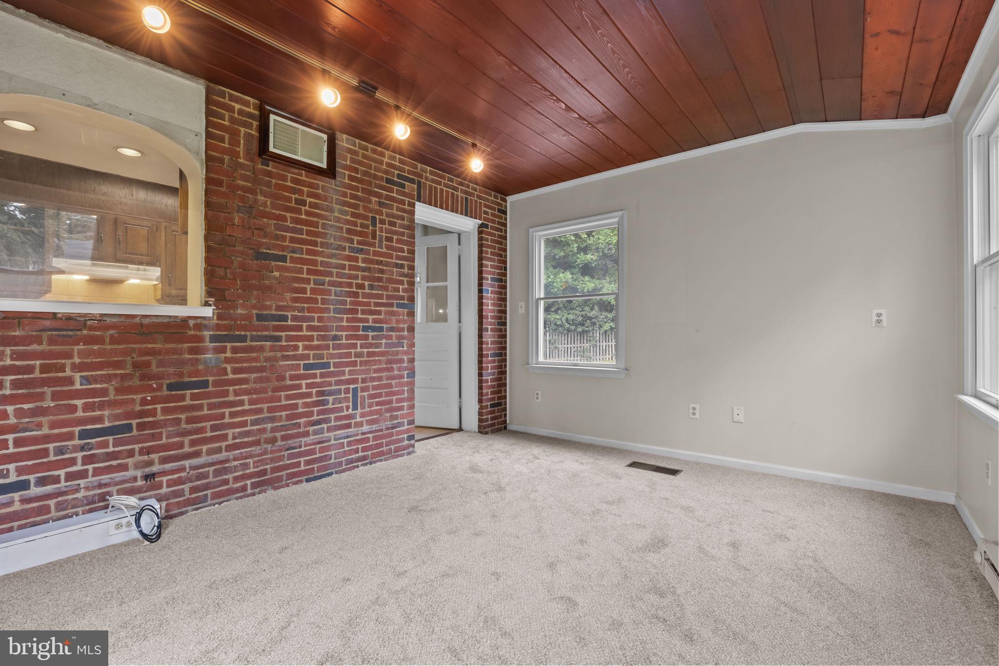 ELKINS PARK - Residential