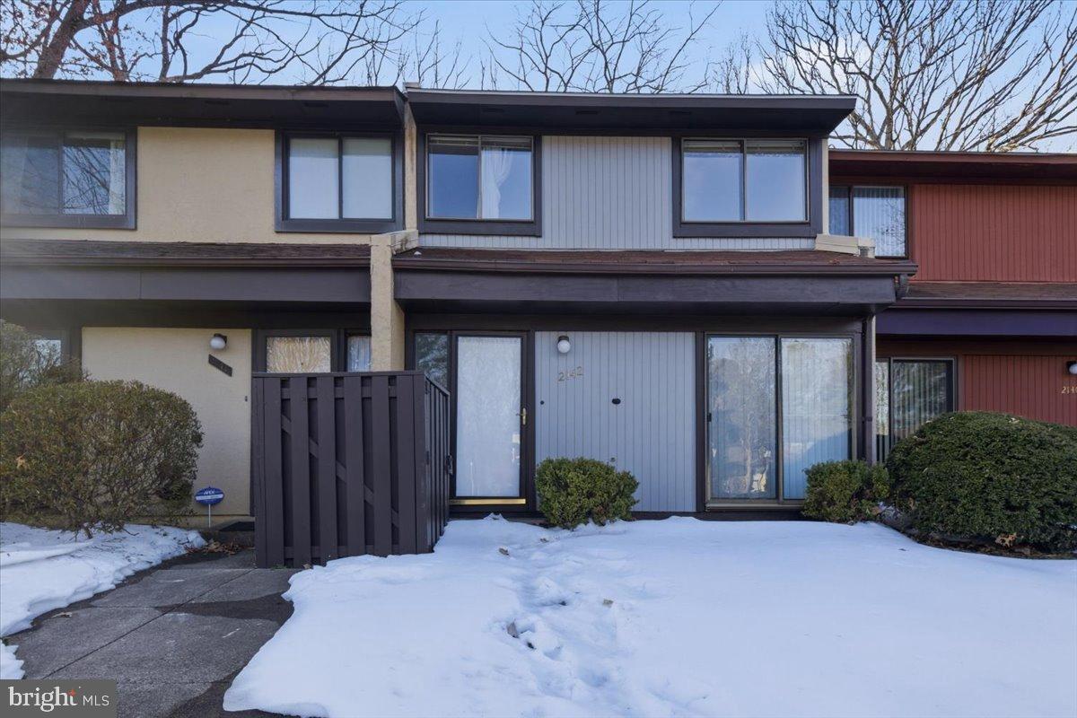 2142 CARTWRIGHT PLACE