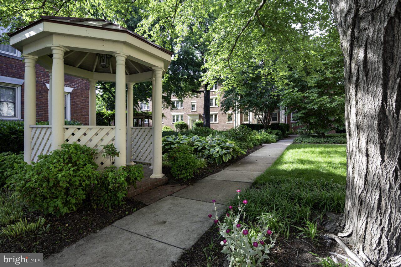 HARBOR TERRACE - Residential Lease