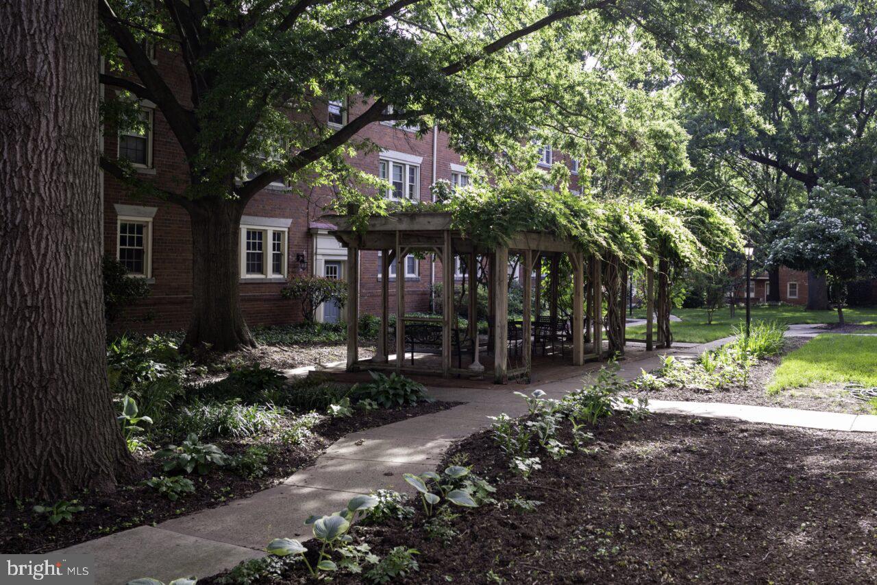 HARBOR TERRACE - Residential Lease