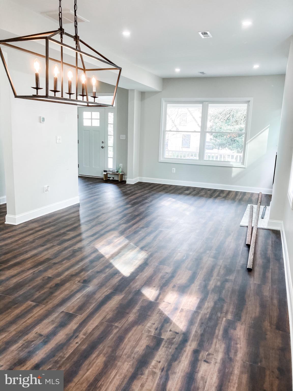 THE PLATEAU - Residential