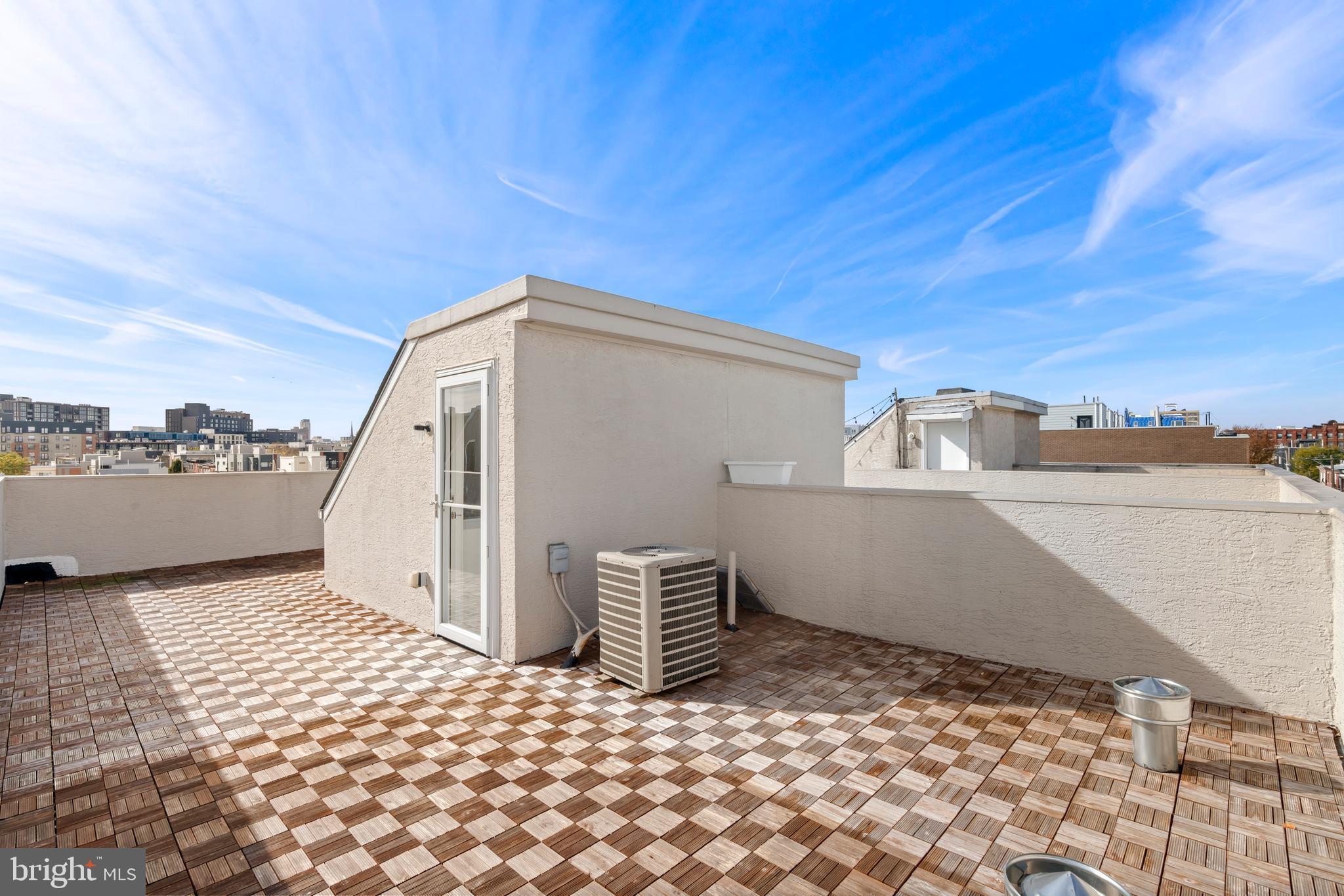 OLDE KENSINGTON - Residential