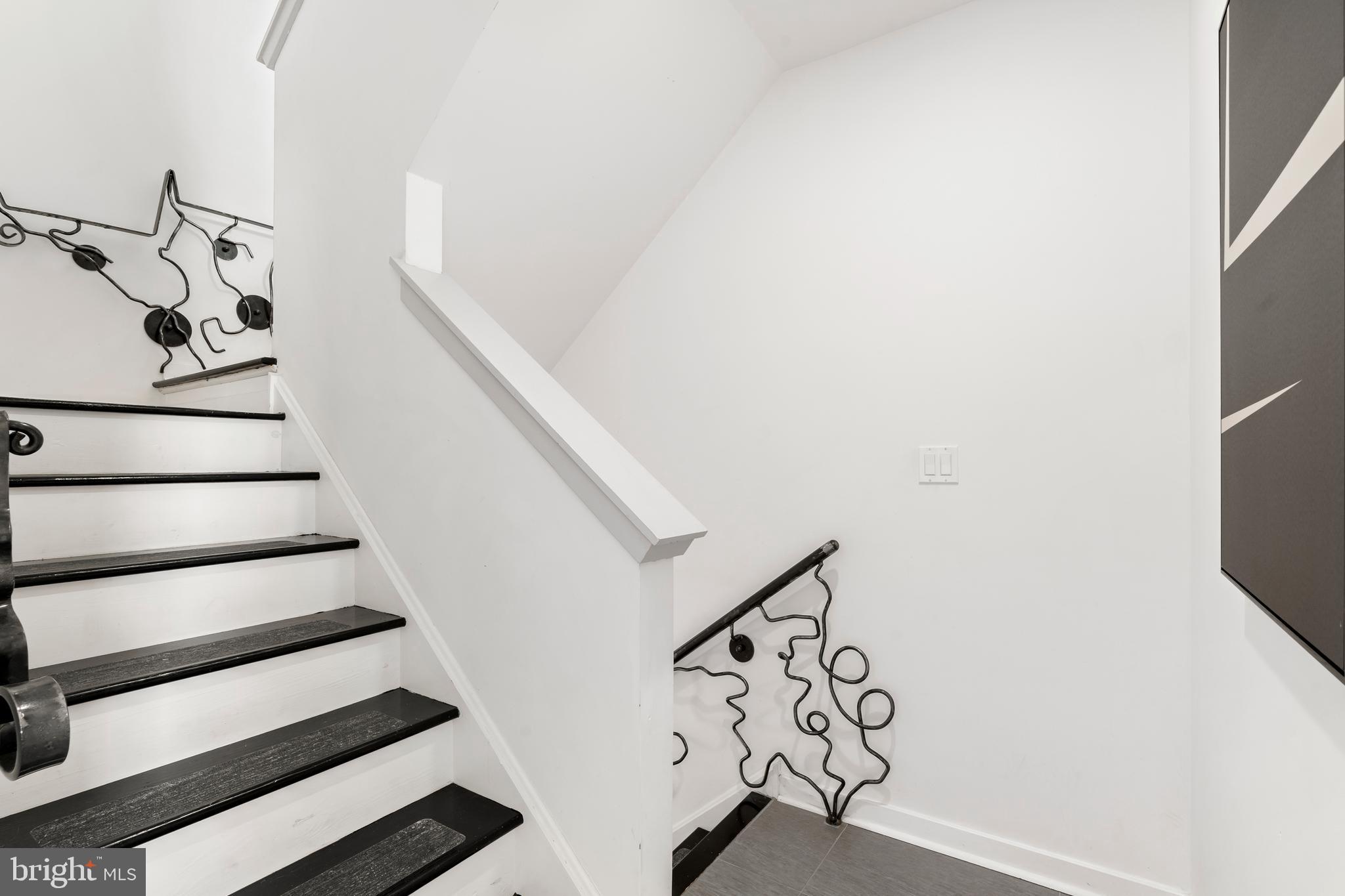 OLDE KENSINGTON - Residential