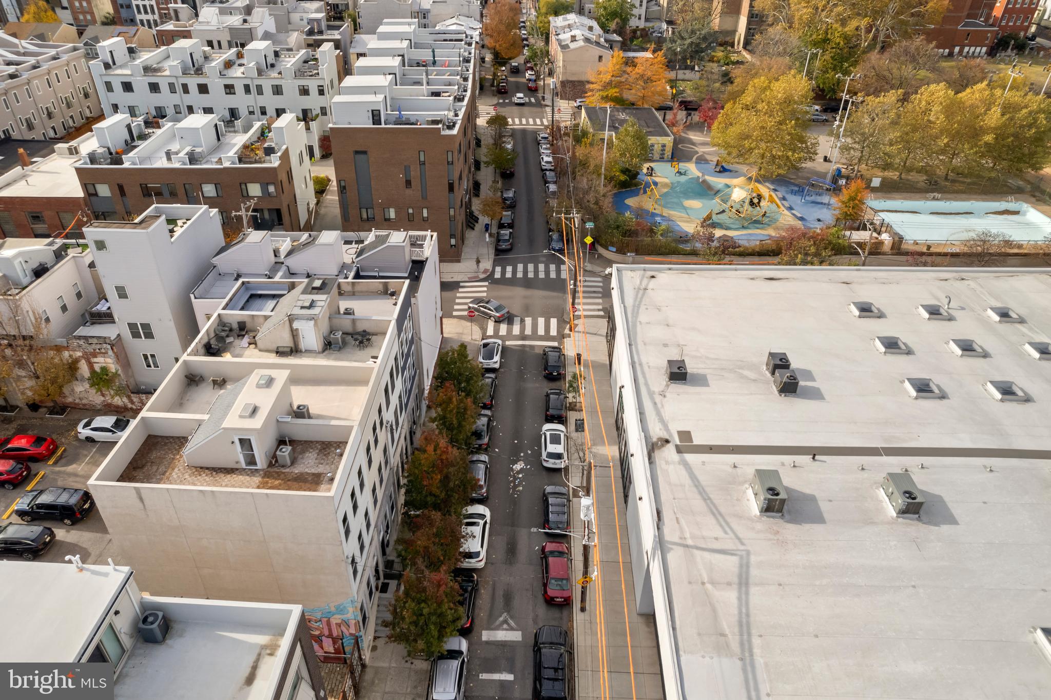 OLDE KENSINGTON - Residential